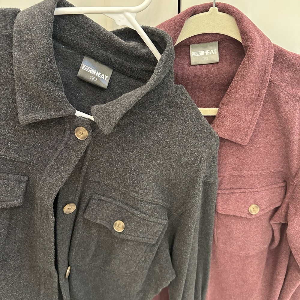 32 Degrees Button-Front Shacket in Charcoal and Rose